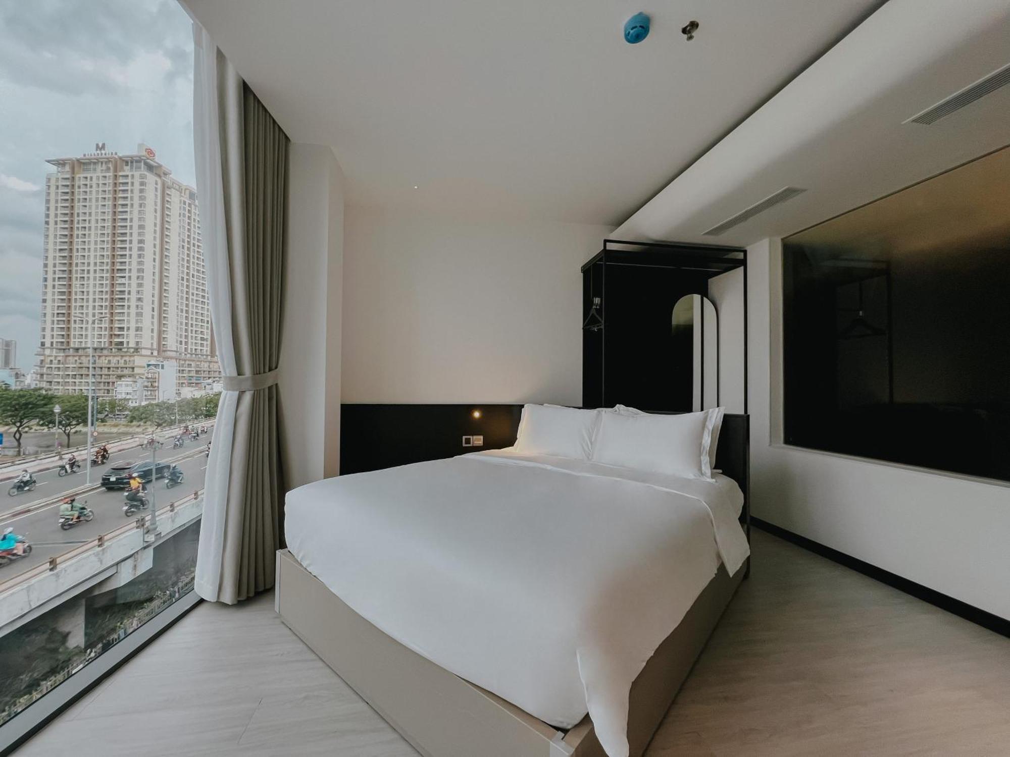 The Concept Hotel Hcmc- District 1 Хошимин Экстерьер фото