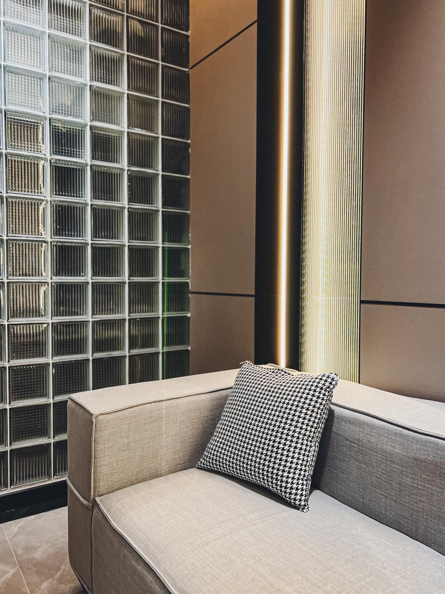 The Concept Hotel Hcmc- District 1 Хошимин Экстерьер фото