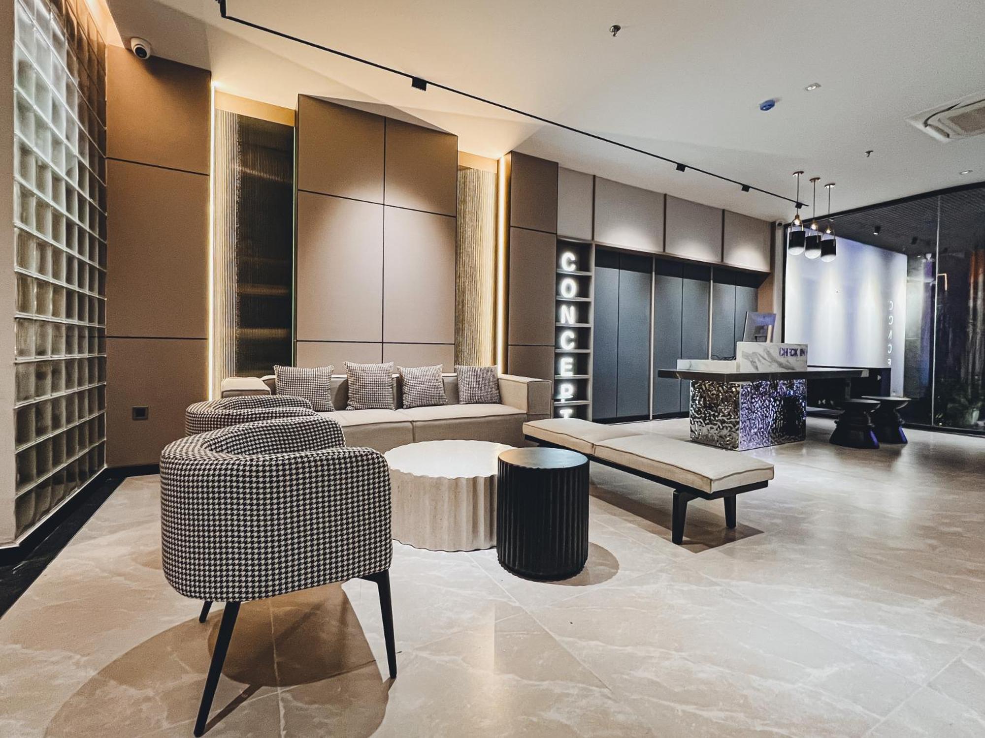 The Concept Hotel Hcmc- District 1 Хошимин Экстерьер фото